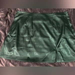 Emerald green SHEIN 4X silk skirt